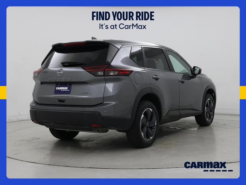 used 2025 Nissan Rogue car, priced at $20,998