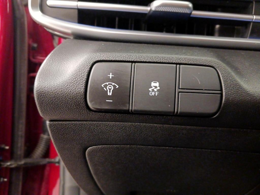 used 2025 Hyundai Elantra car, priced at $22,998