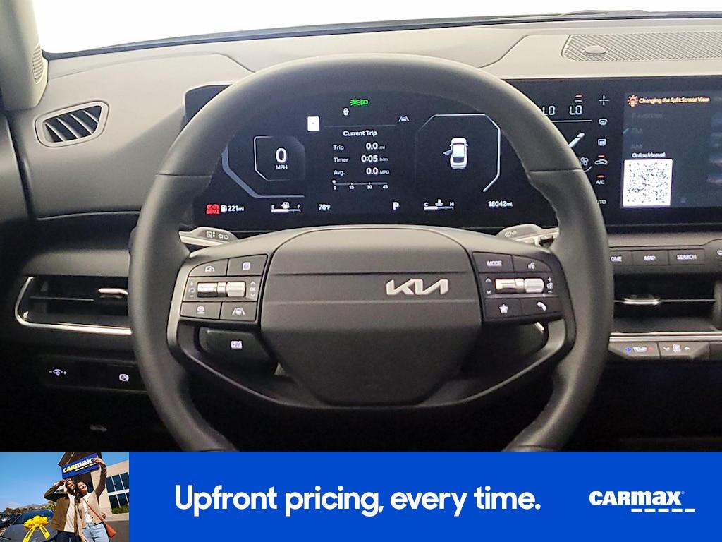 used 2025 Kia K4 car, priced at $24,998