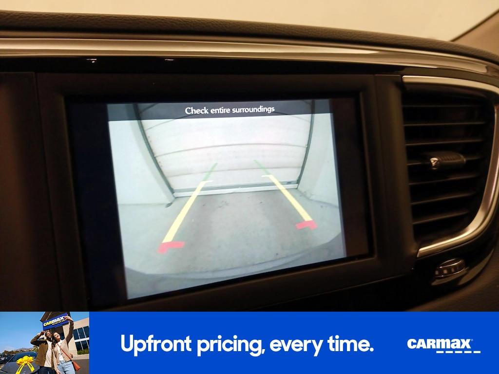 used 2020 Chrysler Pacifica car, priced at $19,998