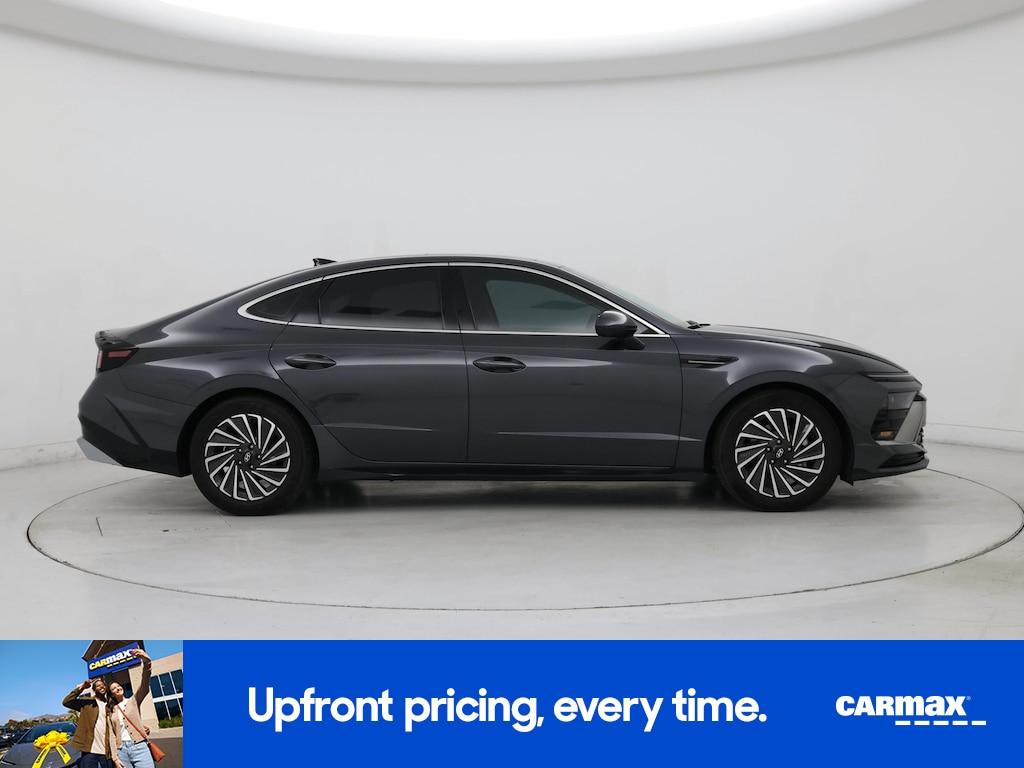 used 2024 Hyundai Sonata Hybrid car, priced at $31,998