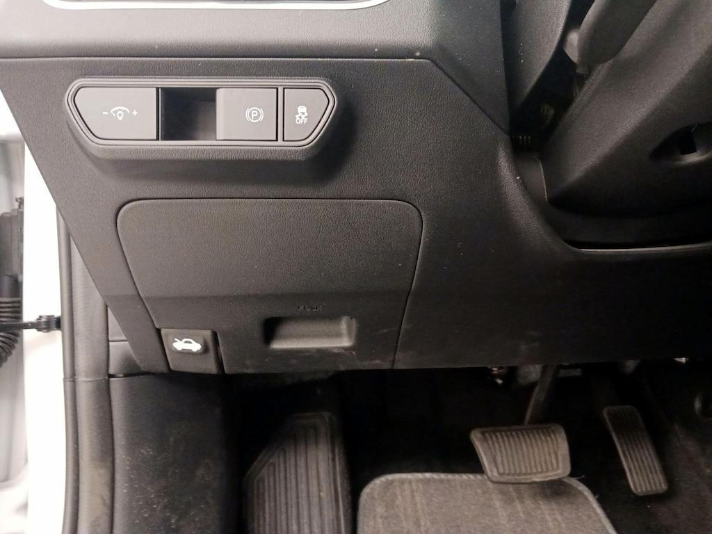 used 2025 Kia K4 car, priced at $22,998