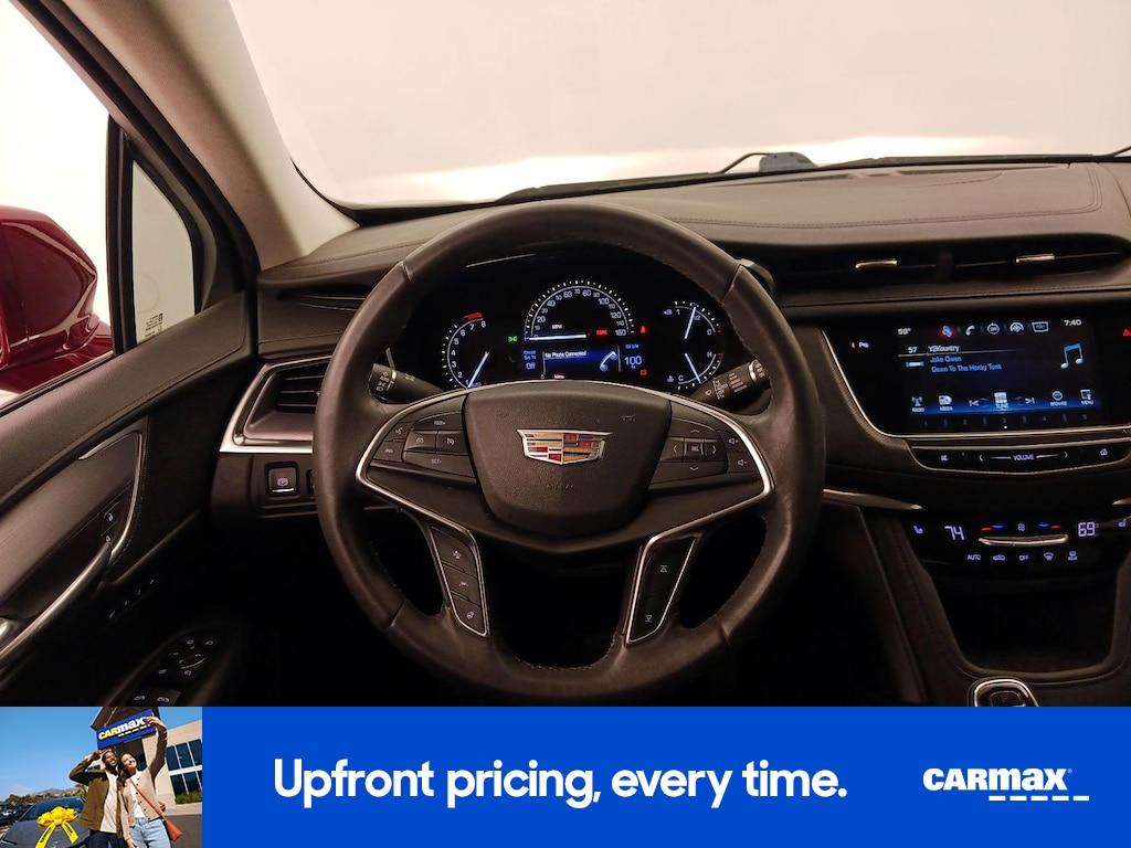 used 2017 Cadillac XT5 car, priced at $19,998