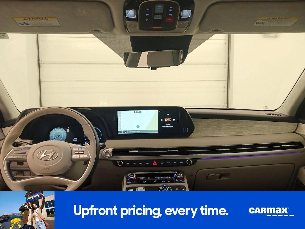 used 2024 Hyundai Palisade car, priced at $42,998