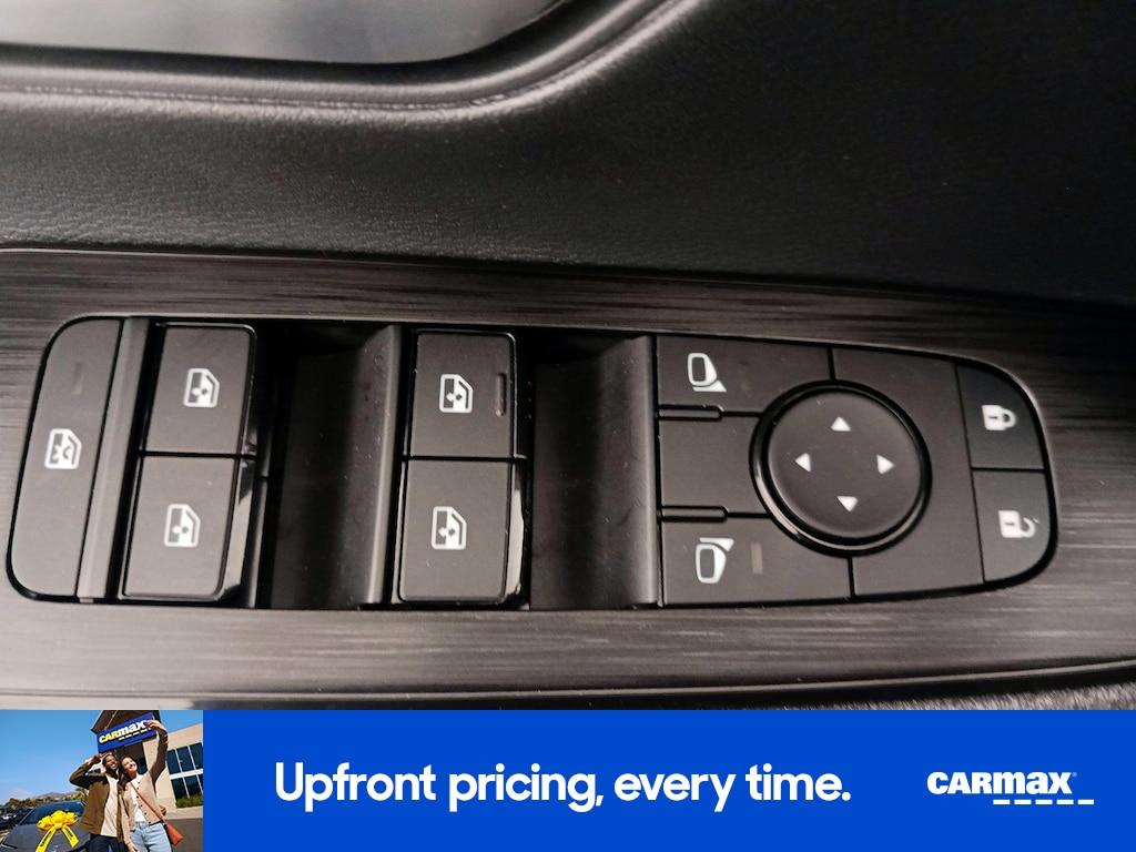 used 2026 Nissan Kicks car, priced at $24,998