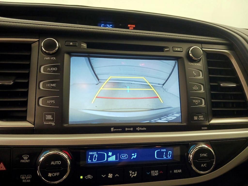 used 2019 Toyota Highlander car, priced at $30,998