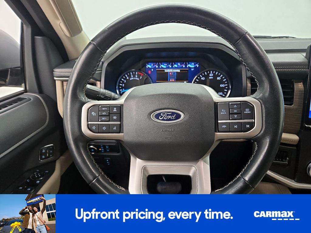 used 2023 Ford Expedition car, priced at $42,998