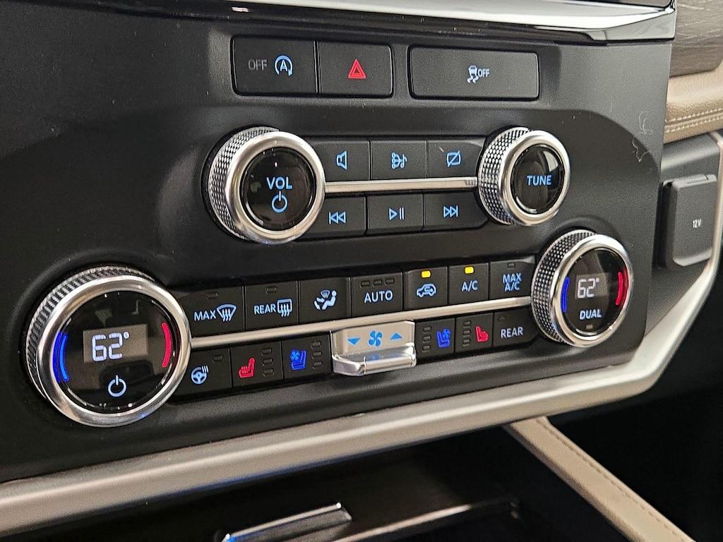 used 2023 Ford Expedition car, priced at $42,998