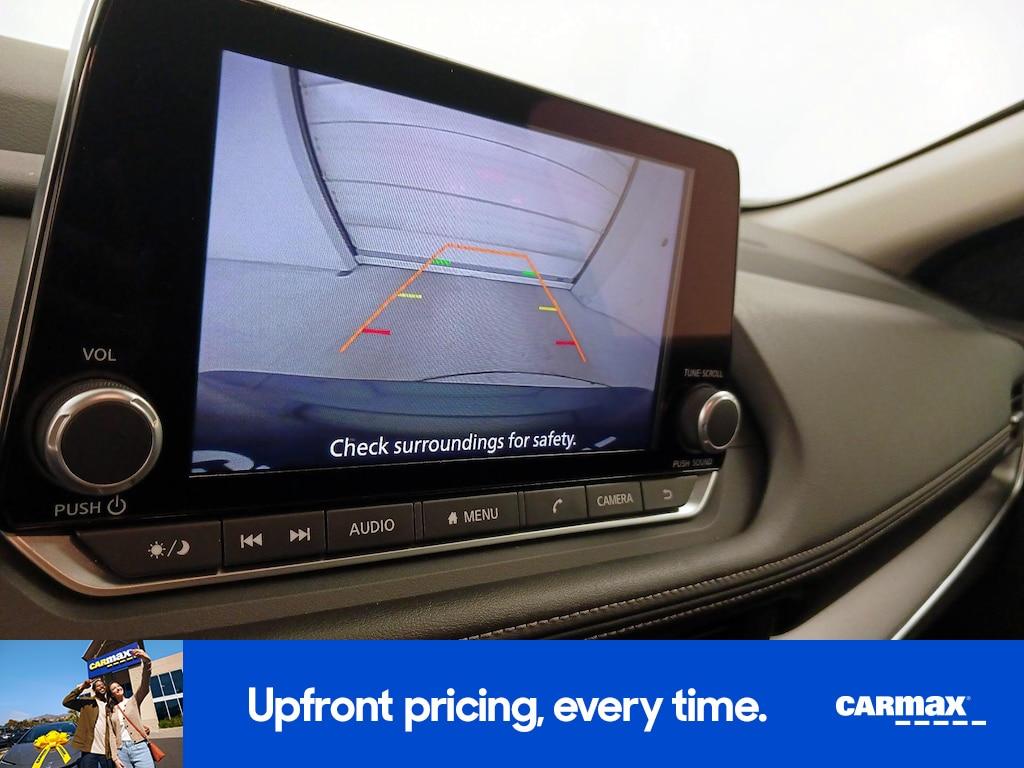used 2025 Nissan Rogue car, priced at $23,998