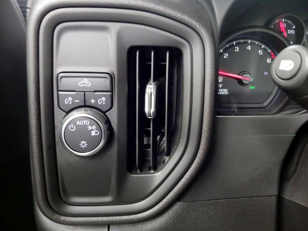 used 2025 Chevrolet Silverado 1500 car, priced at $30,998