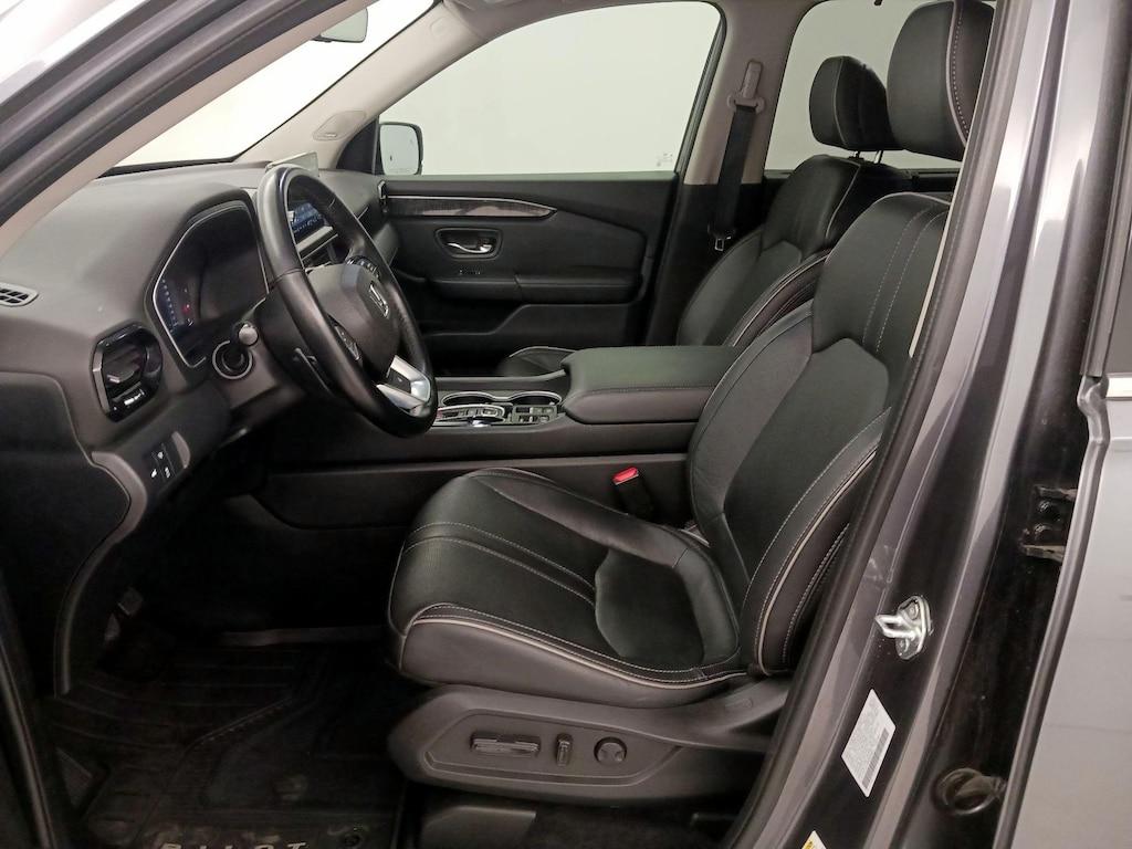 used 2023 Honda Pilot car, priced at $33,998