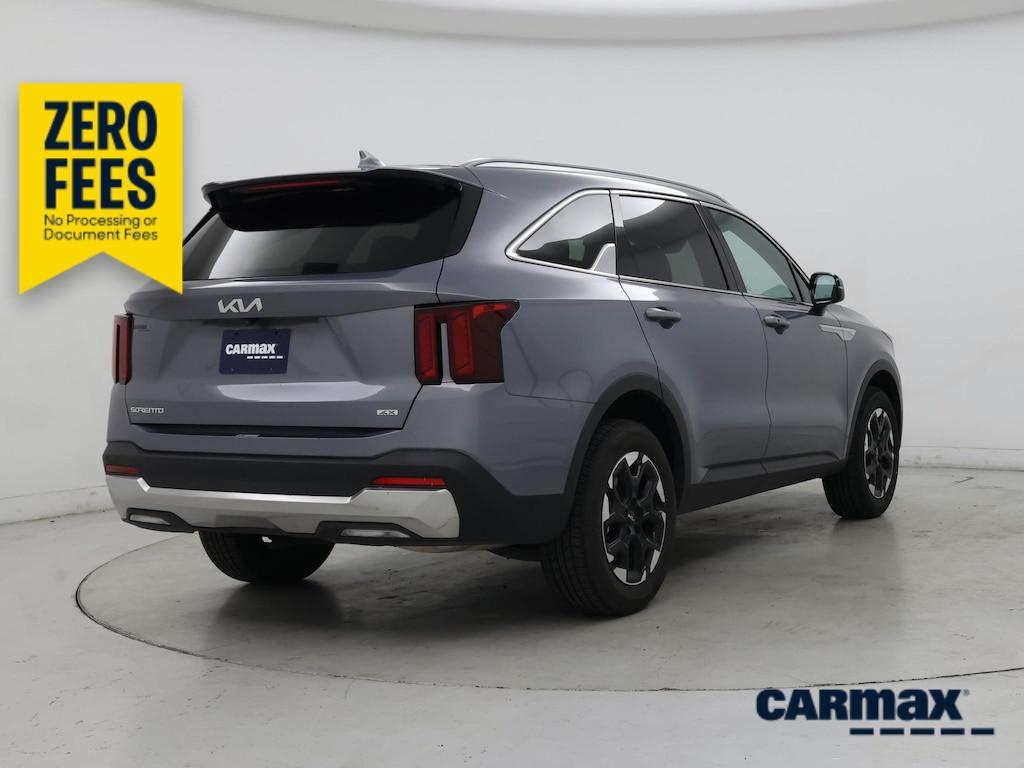 used 2024 Kia Sorento car, priced at $29,998