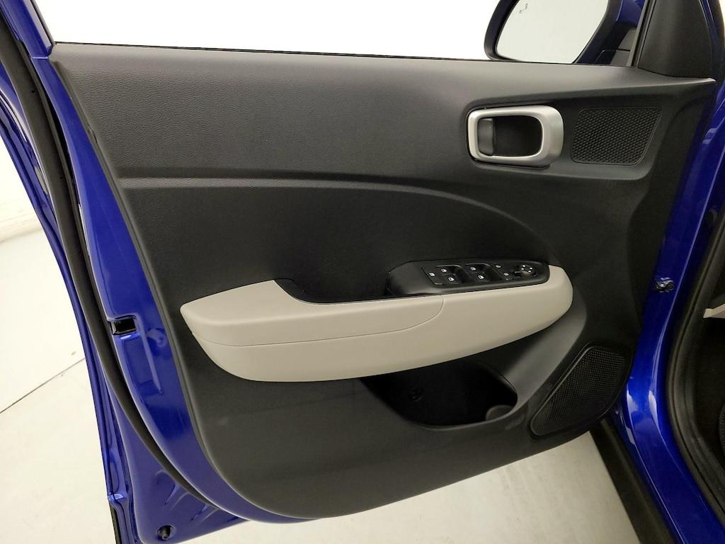 used 2024 Hyundai Venue car, priced at $17,998