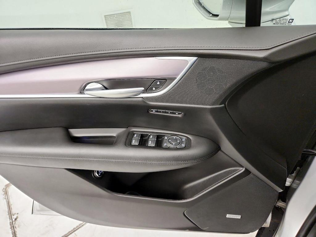 used 2019 Cadillac XT5 car, priced at $25,998