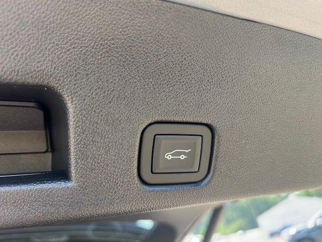 new 2026 Chevrolet Traverse car, priced at $43,695