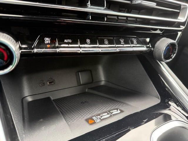 new 2026 Chevrolet Traverse car, priced at $48,205