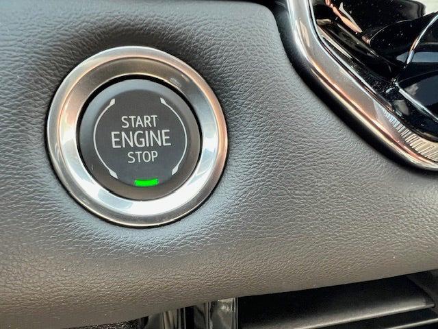 new 2025 GMC Canyon car, priced at $41,082