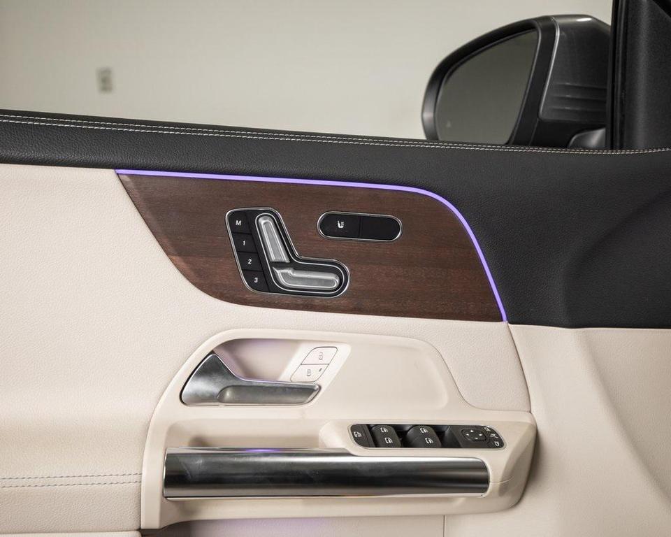 used 2022 Mercedes-Benz GLA 250 car, priced at $30,390