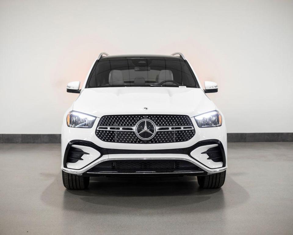 new 2026 Mercedes-Benz GLE 580 car, priced at $92,545