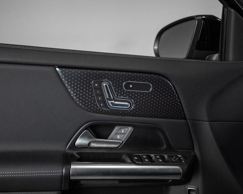 used 2026 Mercedes-Benz GLA 250 car, priced at $45,200