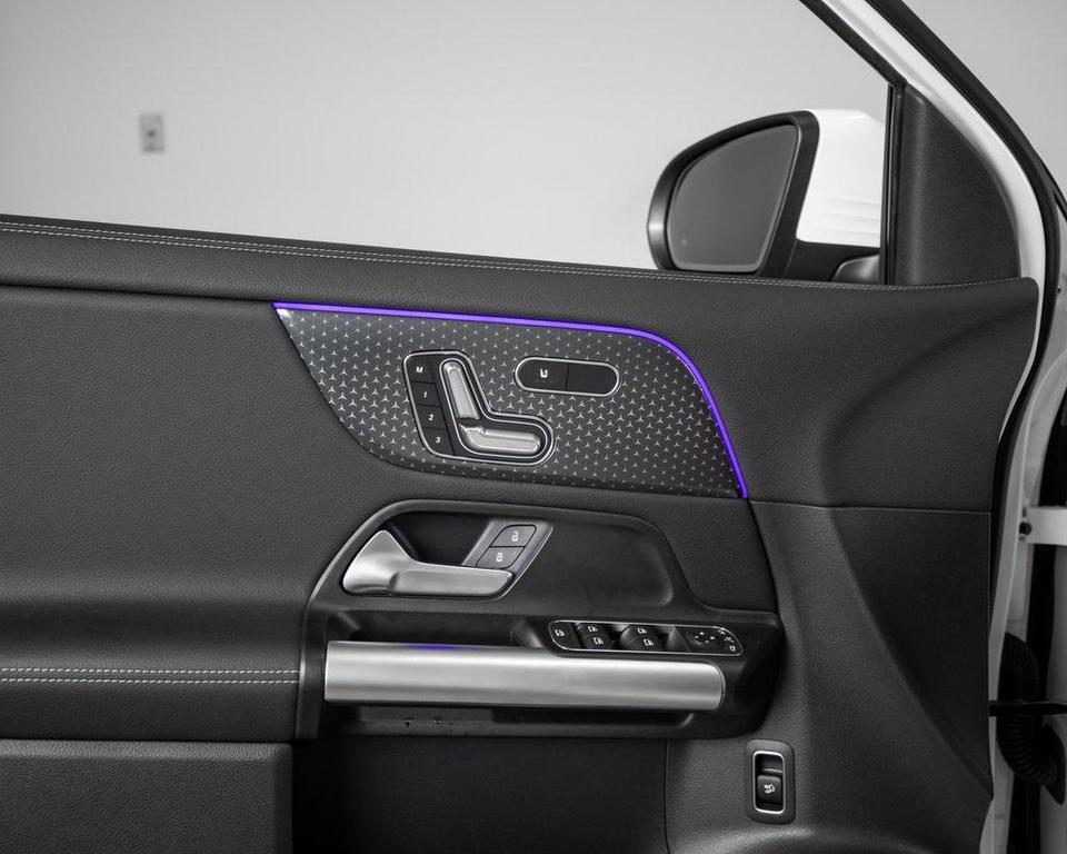 used 2025 Mercedes-Benz GLA 250 car, priced at $45,995