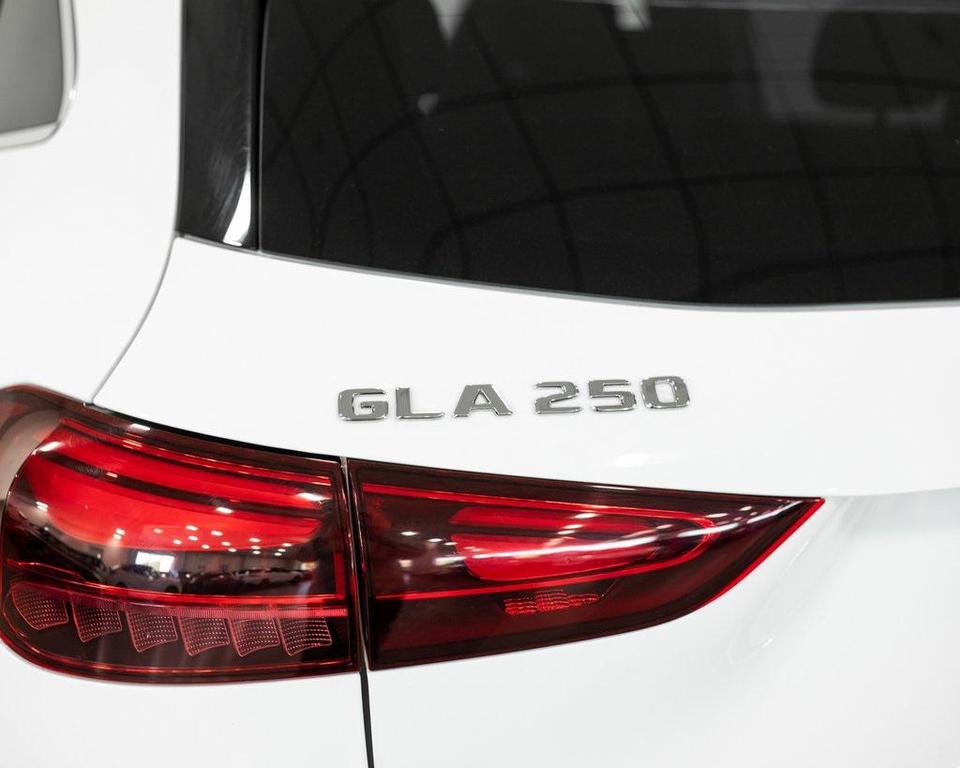 used 2025 Mercedes-Benz GLA 250 car, priced at $45,995