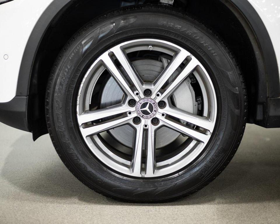 used 2022 Mercedes-Benz GLC 300 car, priced at $31,790