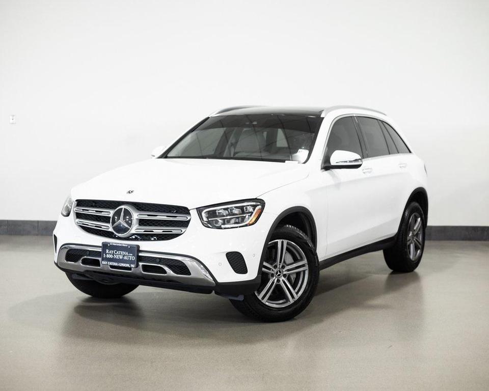 used 2022 Mercedes-Benz GLC 300 car, priced at $32,290