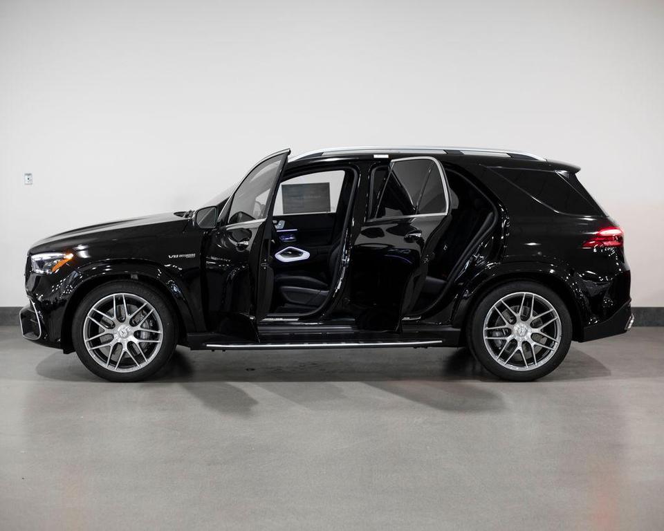 new 2026 Mercedes-Benz AMG GLE 63 car, priced at $140,400