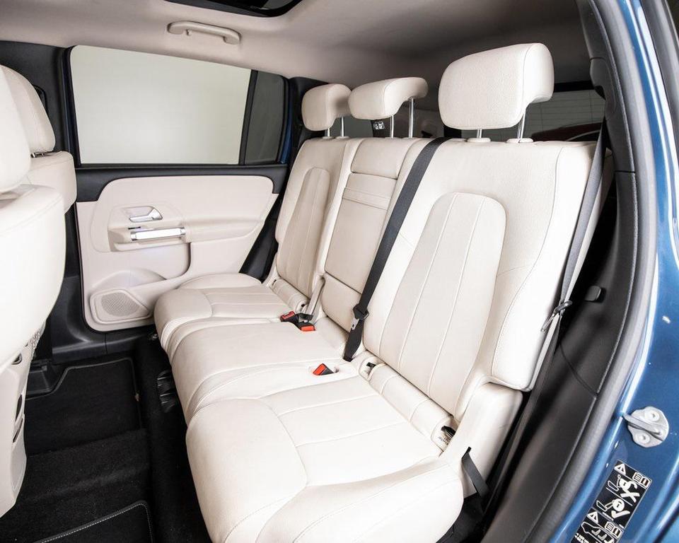 used 2023 Mercedes-Benz GLB 250 car, priced at $34,995