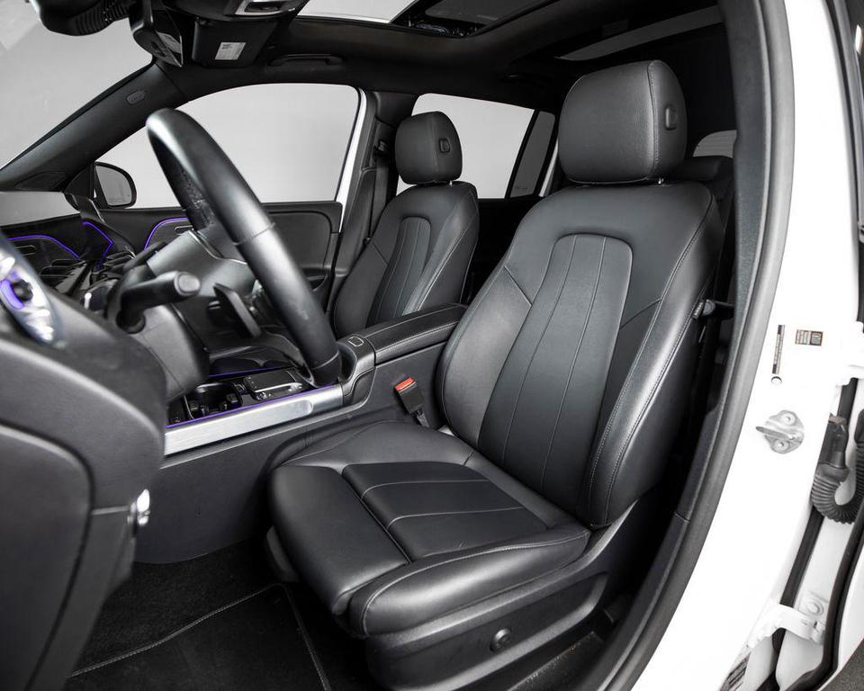 used 2023 Mercedes-Benz GLB 250 car, priced at $33,495