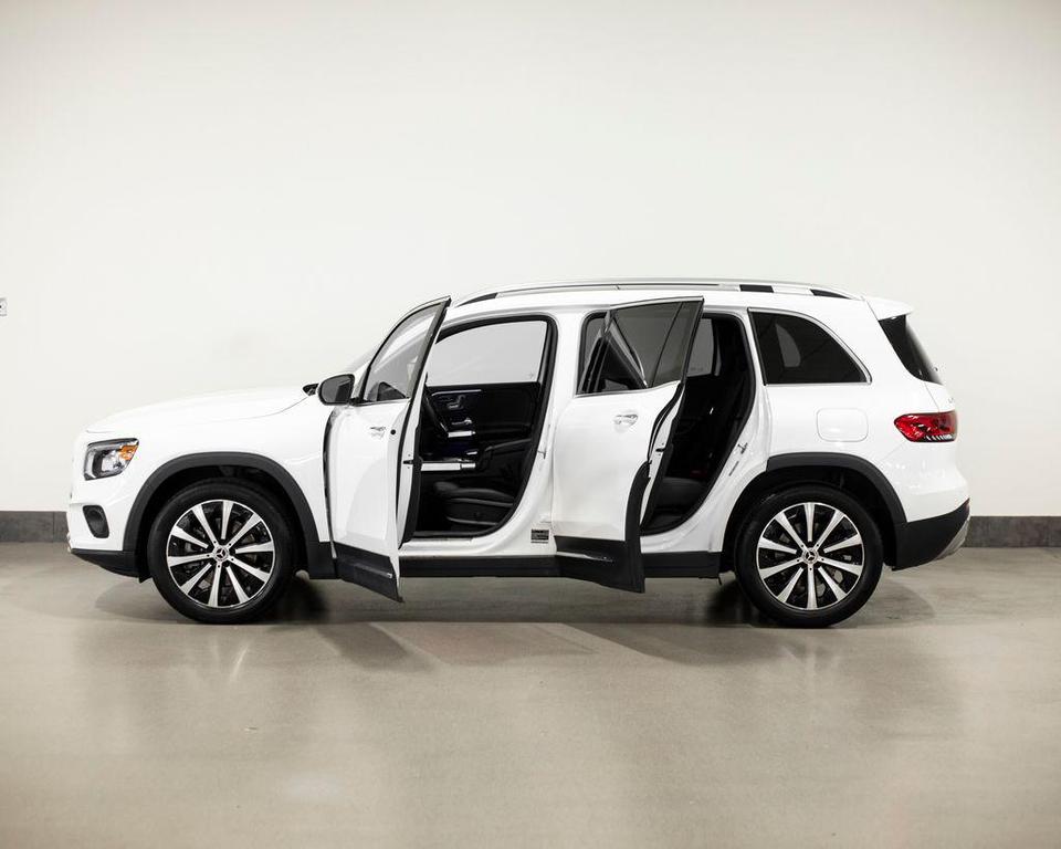 used 2023 Mercedes-Benz GLB 250 car, priced at $33,495