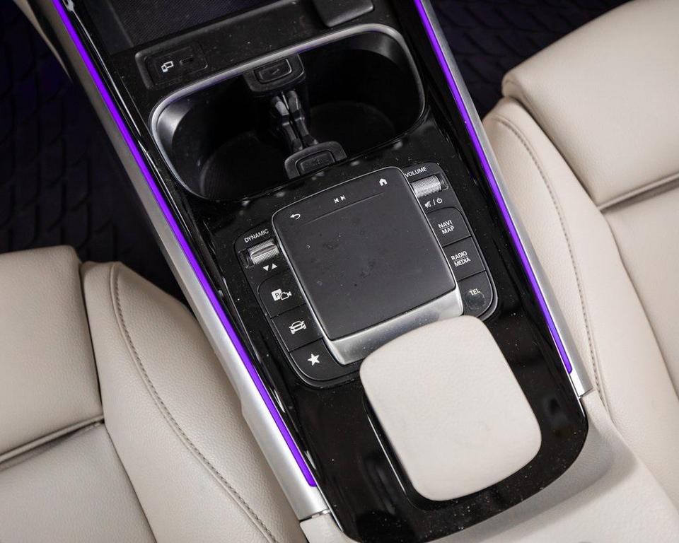 used 2023 Mercedes-Benz GLB 250 car, priced at $35,390