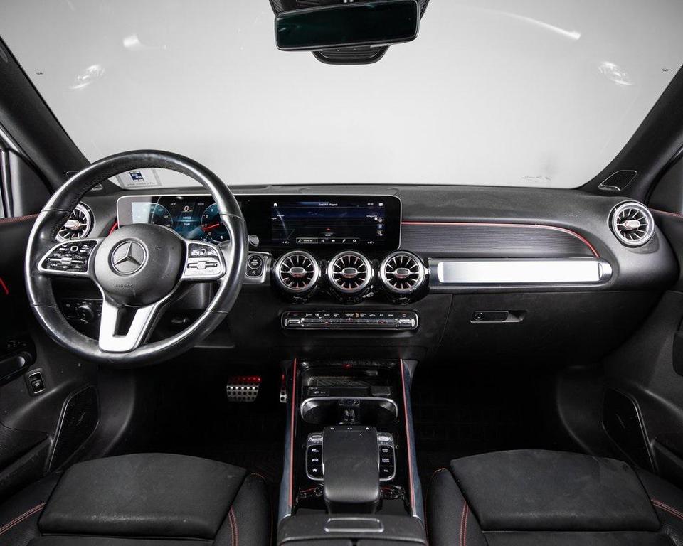 used 2020 Mercedes-Benz GLB 250 car, priced at $27,890