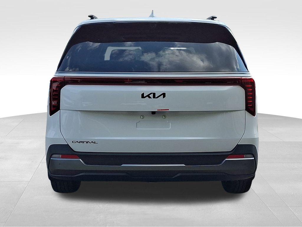 new 2026 Kia Carnival car, priced at $50,890