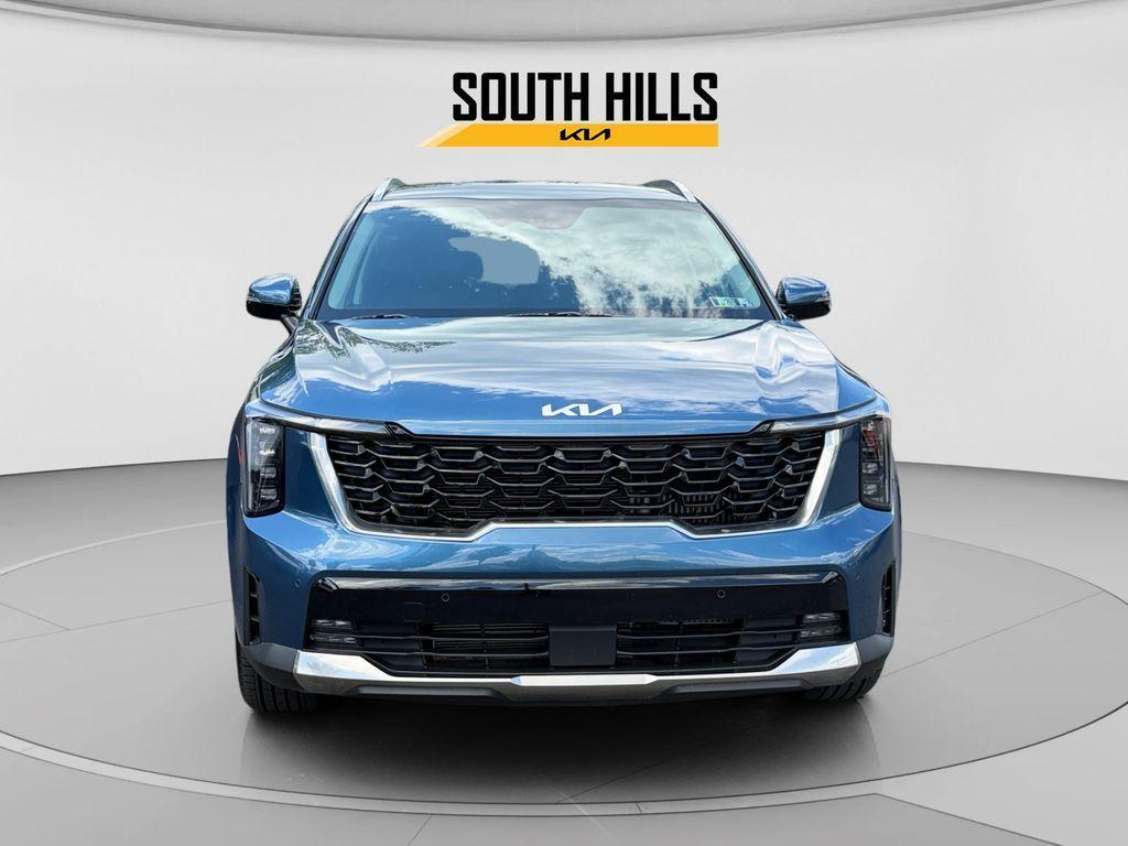used 2025 Kia Sorento Hybrid car, priced at $36,000