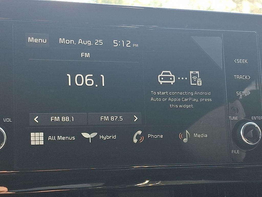 new 2025 Kia Sportage Hybrid car, priced at $29,402