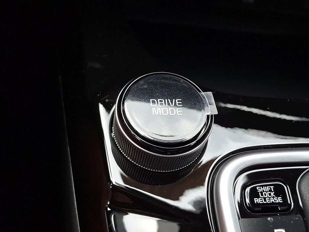 new 2026 Kia Seltos car, priced at $28,046