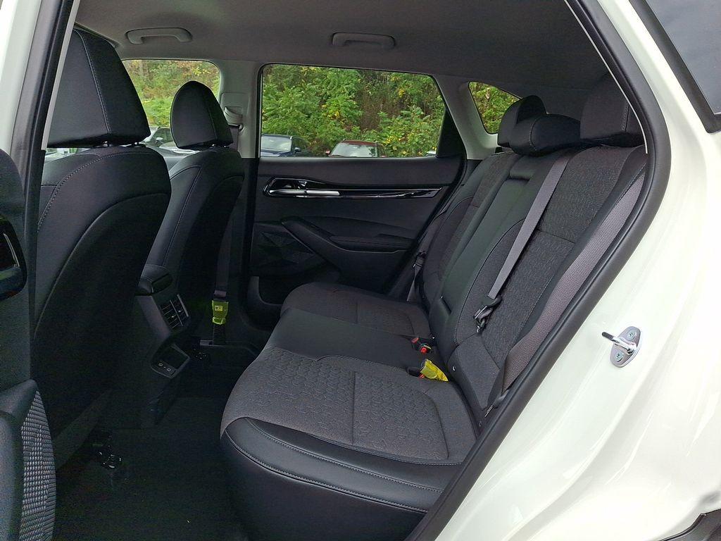 new 2026 Kia Seltos car, priced at $28,046