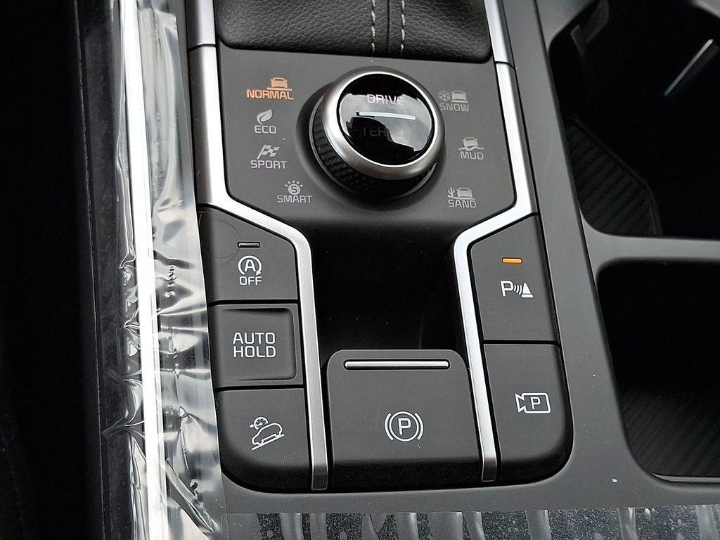 new 2026 Kia Sorento car, priced at $38,278