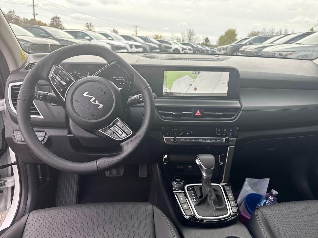 new 2026 Kia Seltos car, priced at $32,417