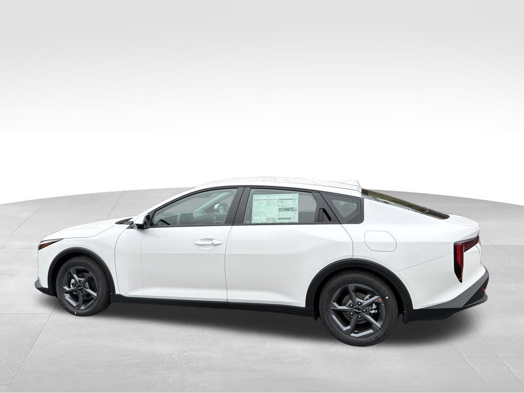 new 2025 Kia K4 car, priced at $23,675