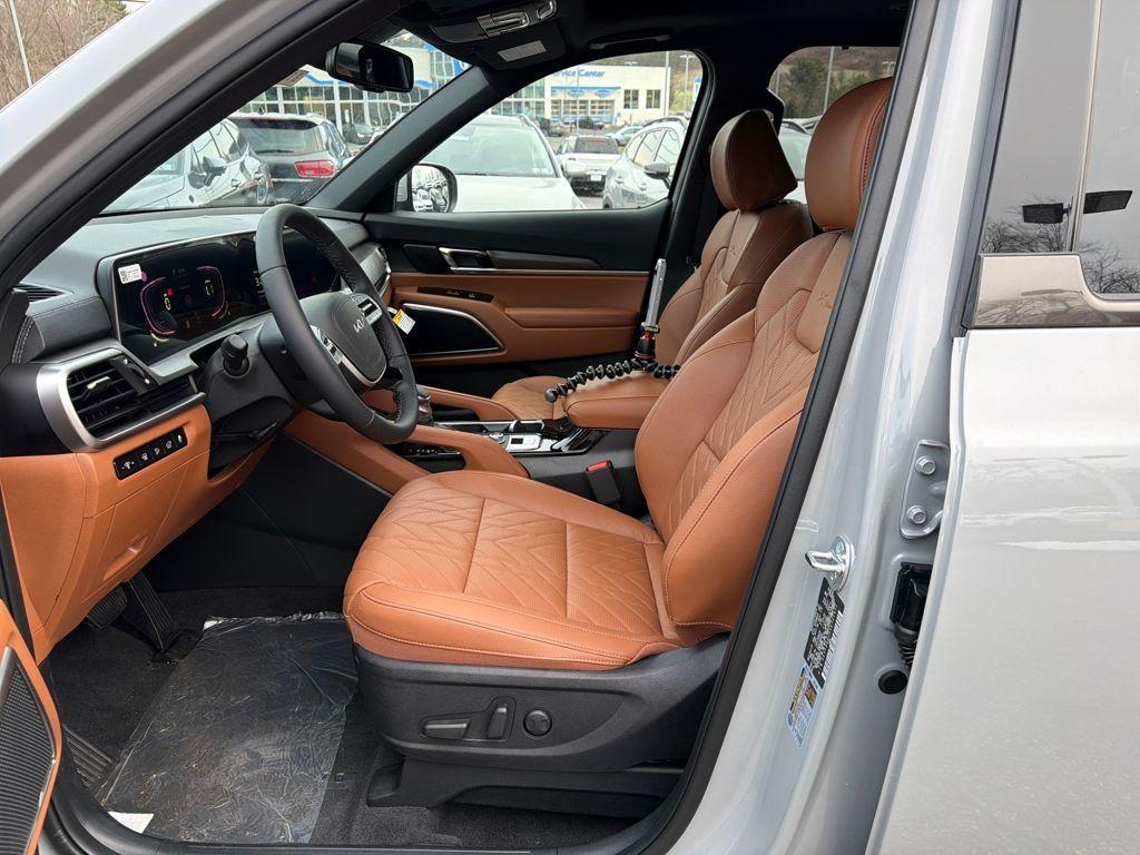 new 2025 Kia Telluride car, priced at $45,427