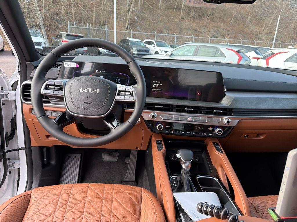 new 2025 Kia Telluride car, priced at $45,427