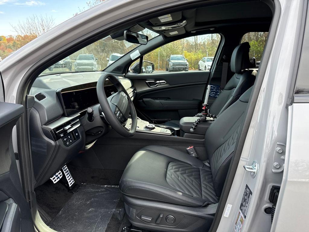 new 2026 Kia Sportage Plug-In Hybrid car, priced at $48,482