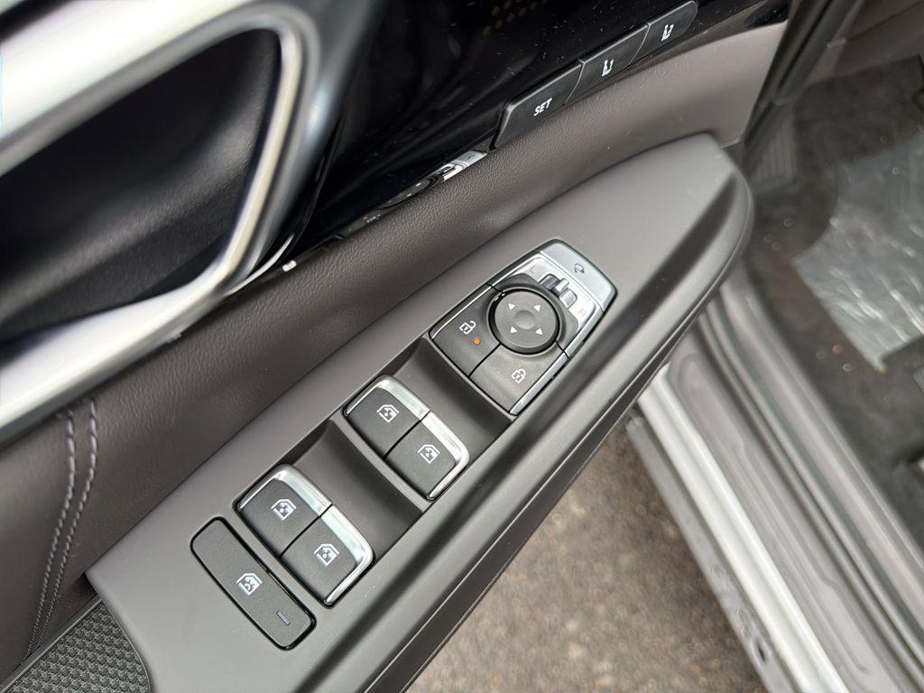 new 2026 Kia Carnival Hybrid car, priced at $53,430