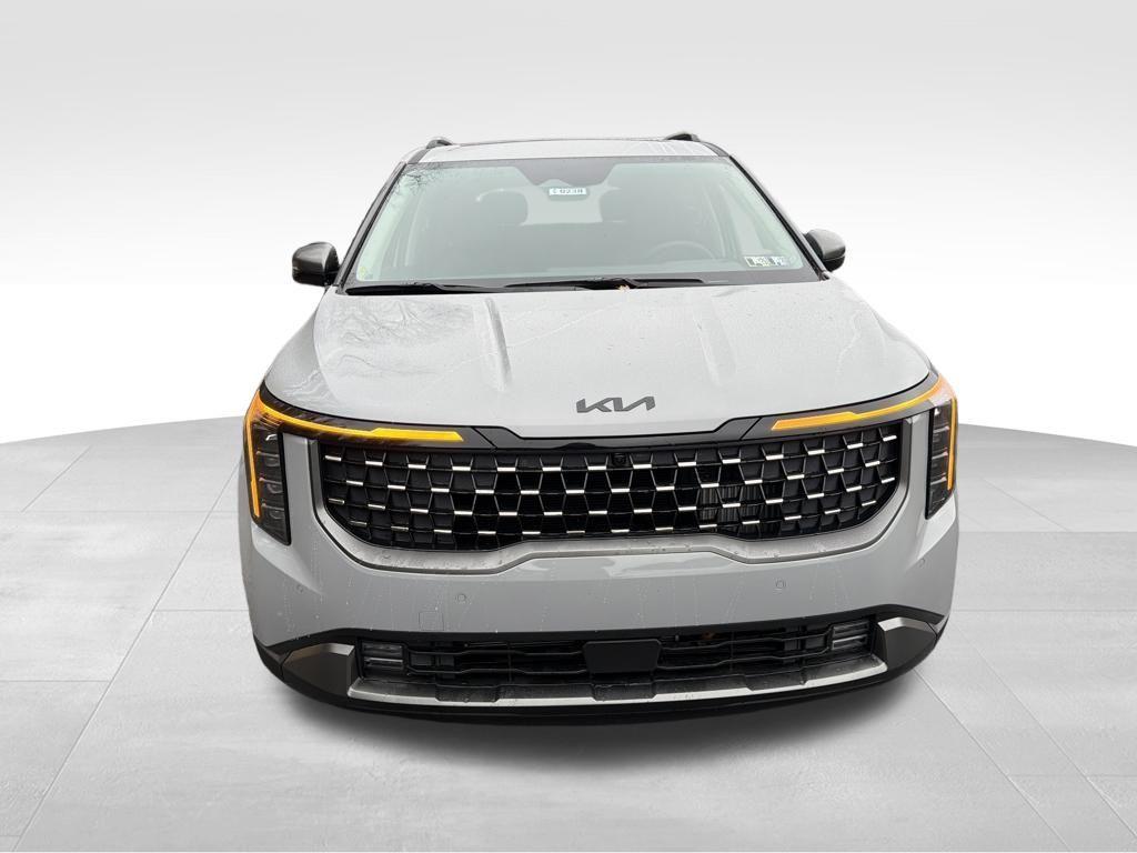 new 2026 Kia Carnival Hybrid car, priced at $53,430