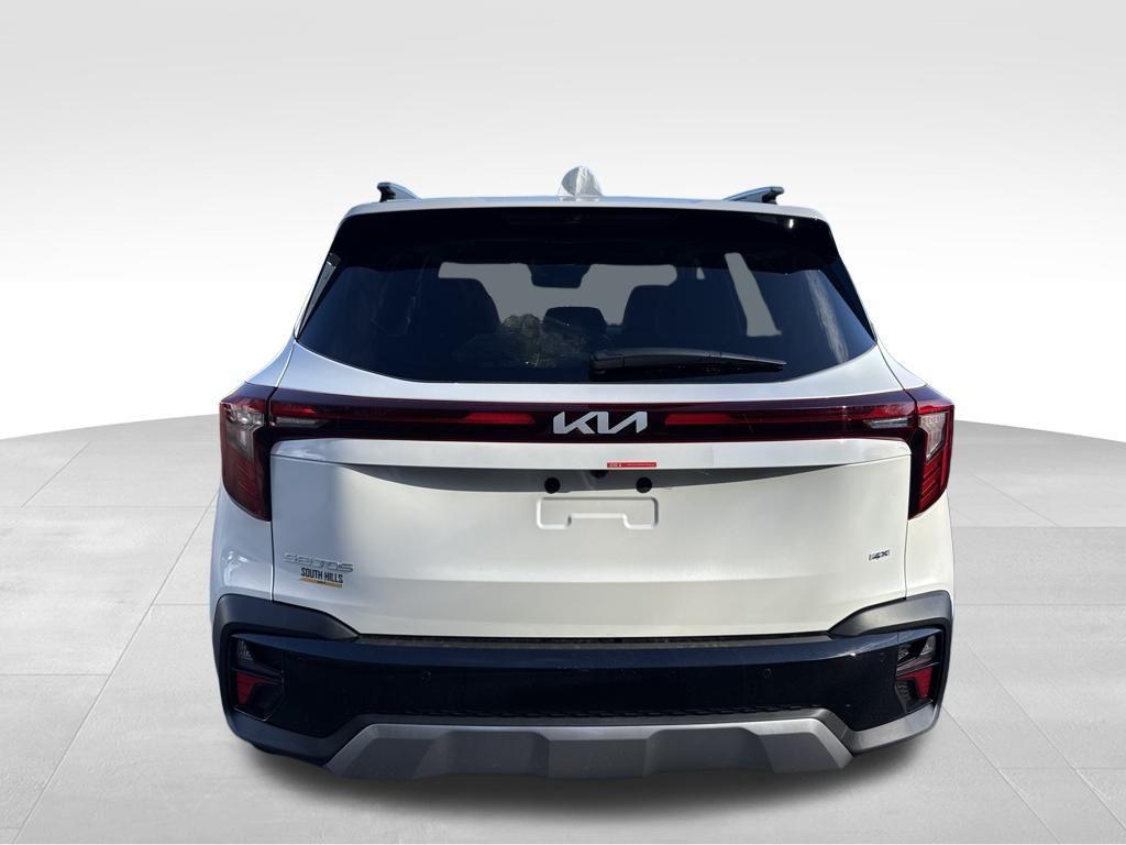 new 2026 Kia Seltos car, priced at $32,474