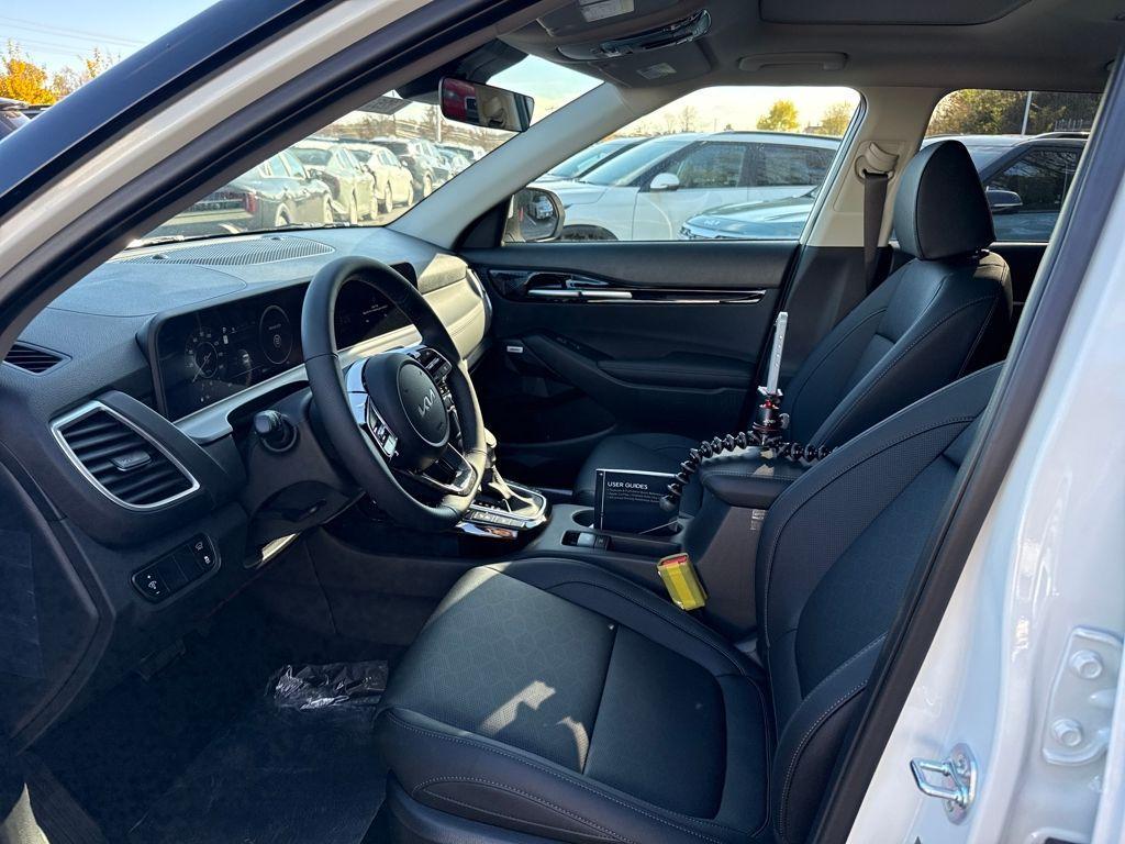 new 2026 Kia Seltos car, priced at $32,474