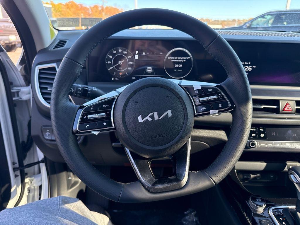 new 2026 Kia Seltos car, priced at $32,474